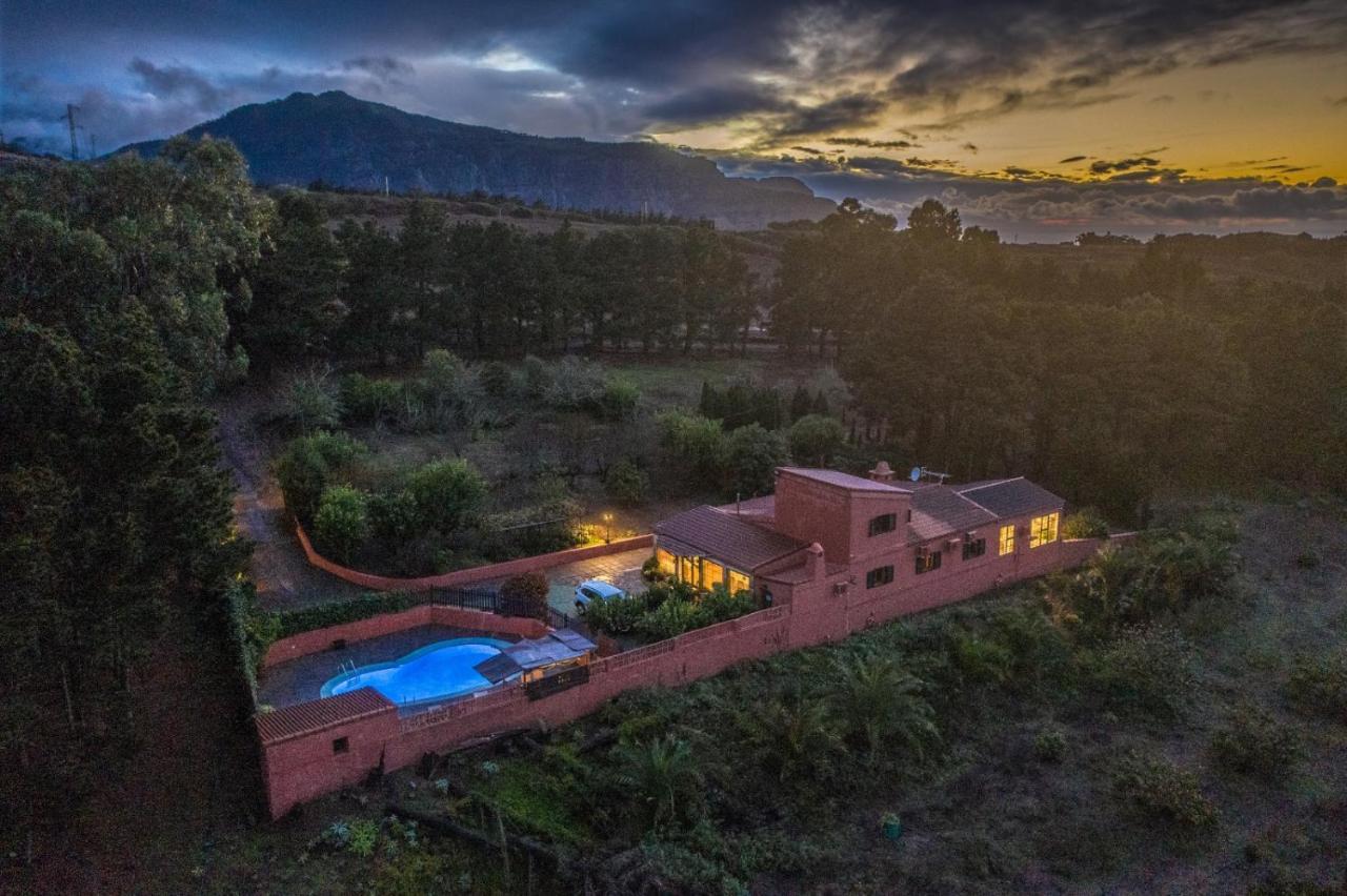 Rural El Poleo D&r Con Piscina Climatizada Privada Y Solarium